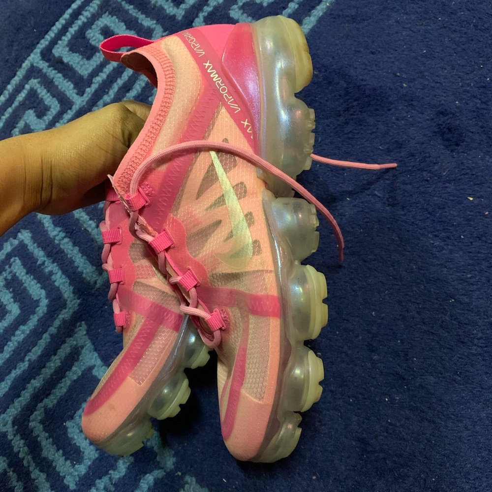 womens vapormax - Picture 9 of 13